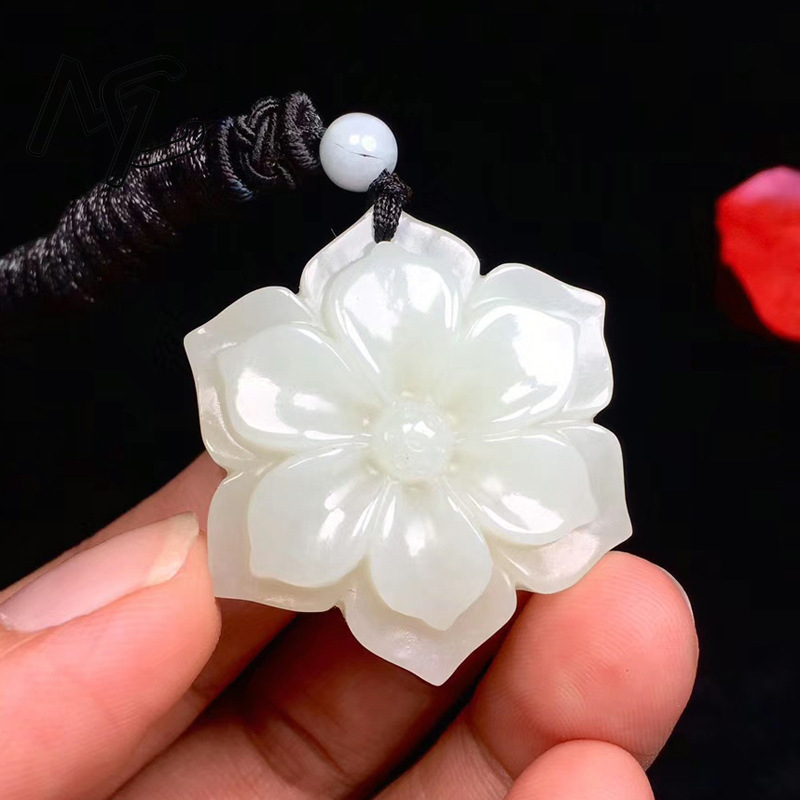 Jewelry & Watches Sp Z Oo Janów Lubelski - Natural Chinese White Jade Pentagonal Flower