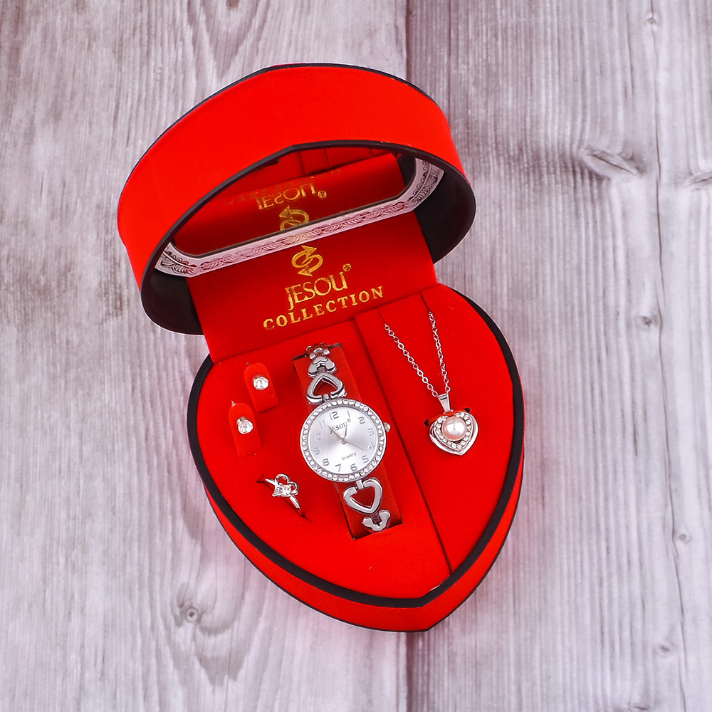 2026 New Women Bracelet Watch  - Jewelry Box Watches Bracelets 评论和价格